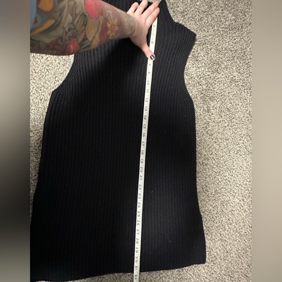 SOLD Size S knit mock neck tunic - Picture 5 of 8